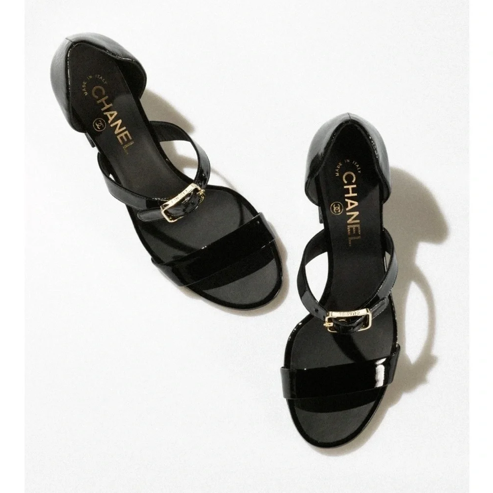 Chanel runway 2022 collection shoes sandals - Picture 1 of 16